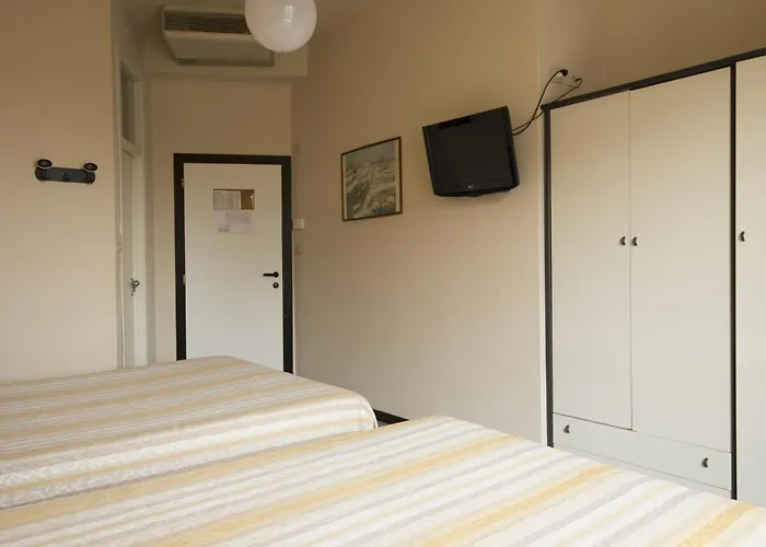 Hotel Airone